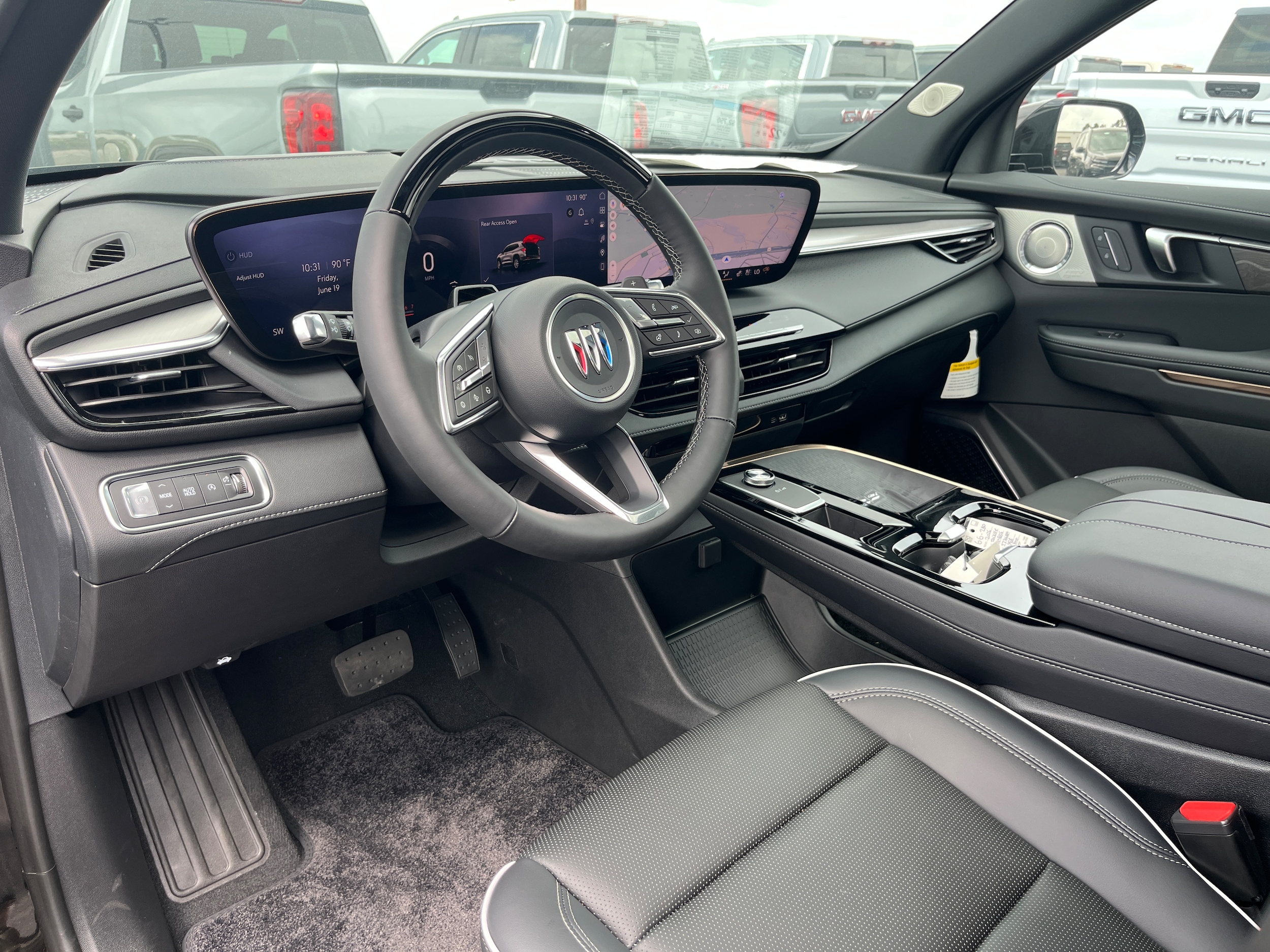 2026 Buick Enclave Avenir - Photo 8