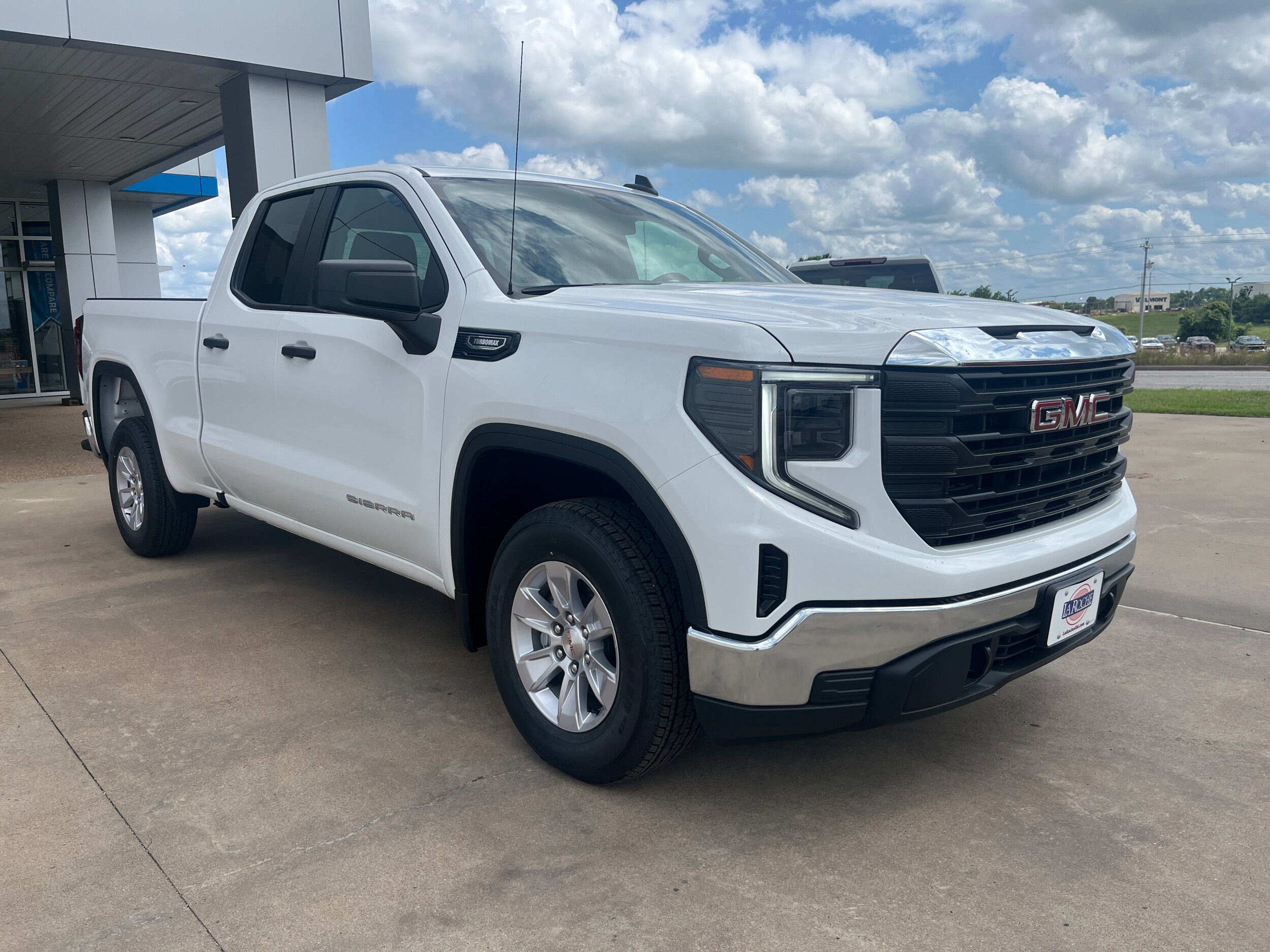 2026 GMC Sierra 1500 Pro - Photo 6