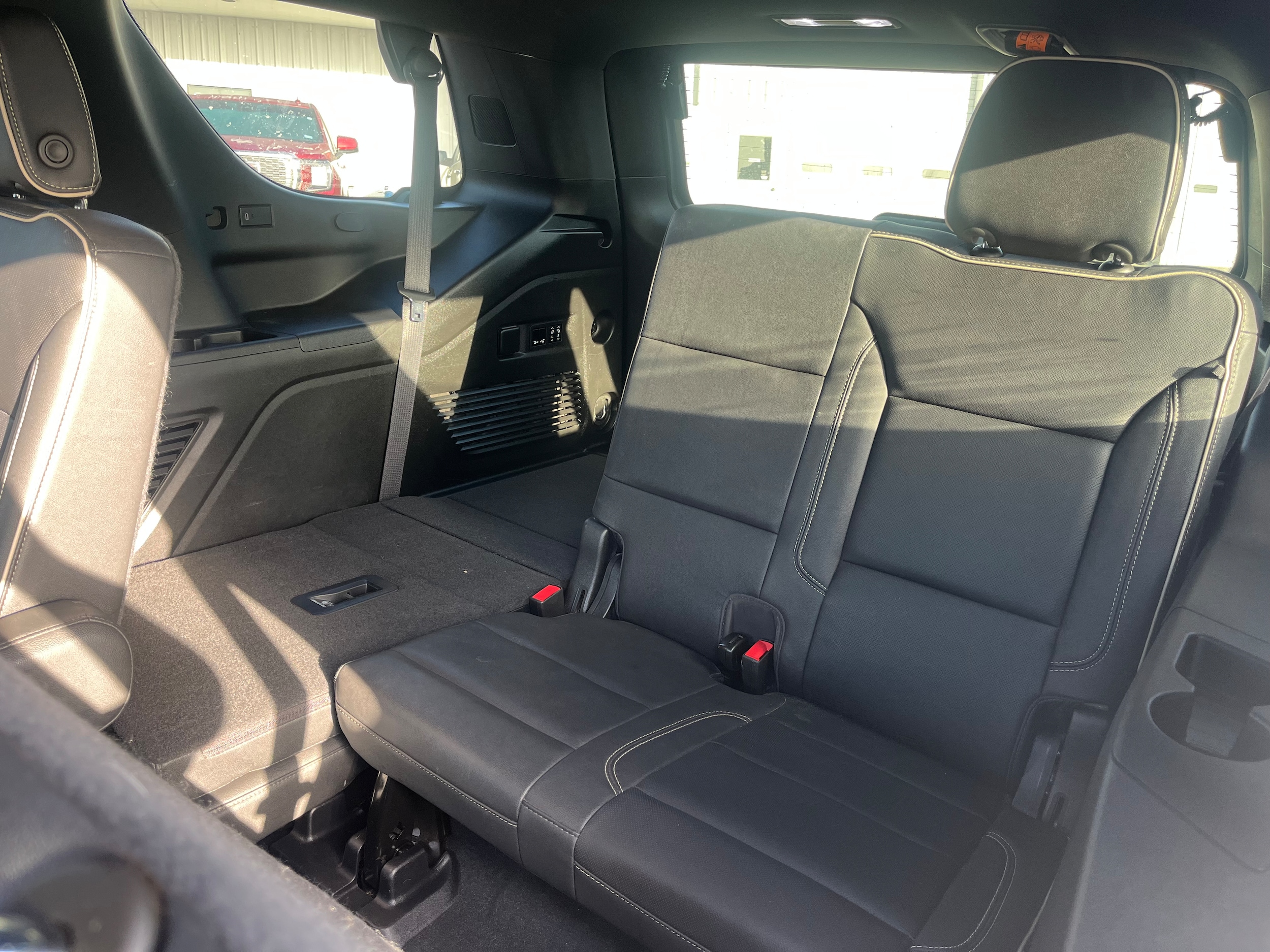 2023 Chevrolet Tahoe Premier - Photo 12