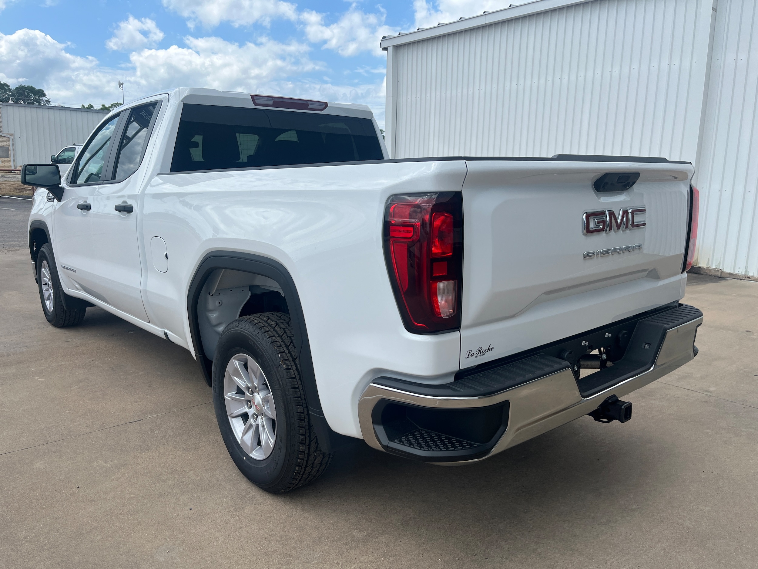 2026 GMC Sierra 1500 Pro - Photo 3