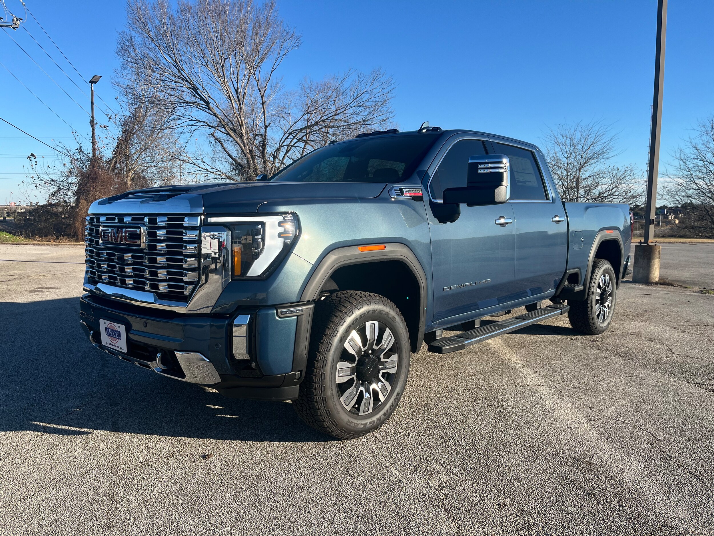 2025 GMC Sierra 2500HD Denali