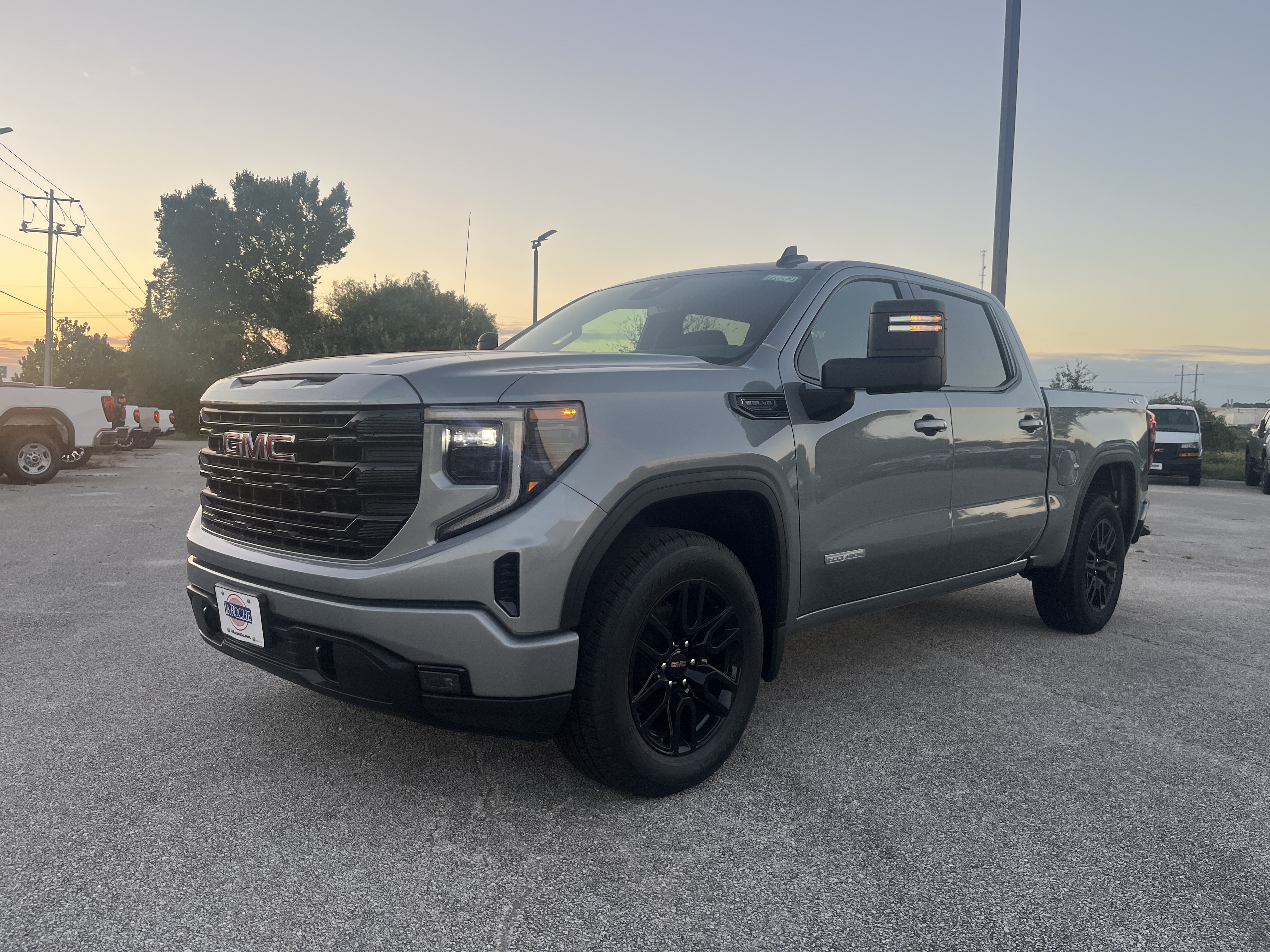 2026 GMC Sierra 1500 Elevation - Photo 3