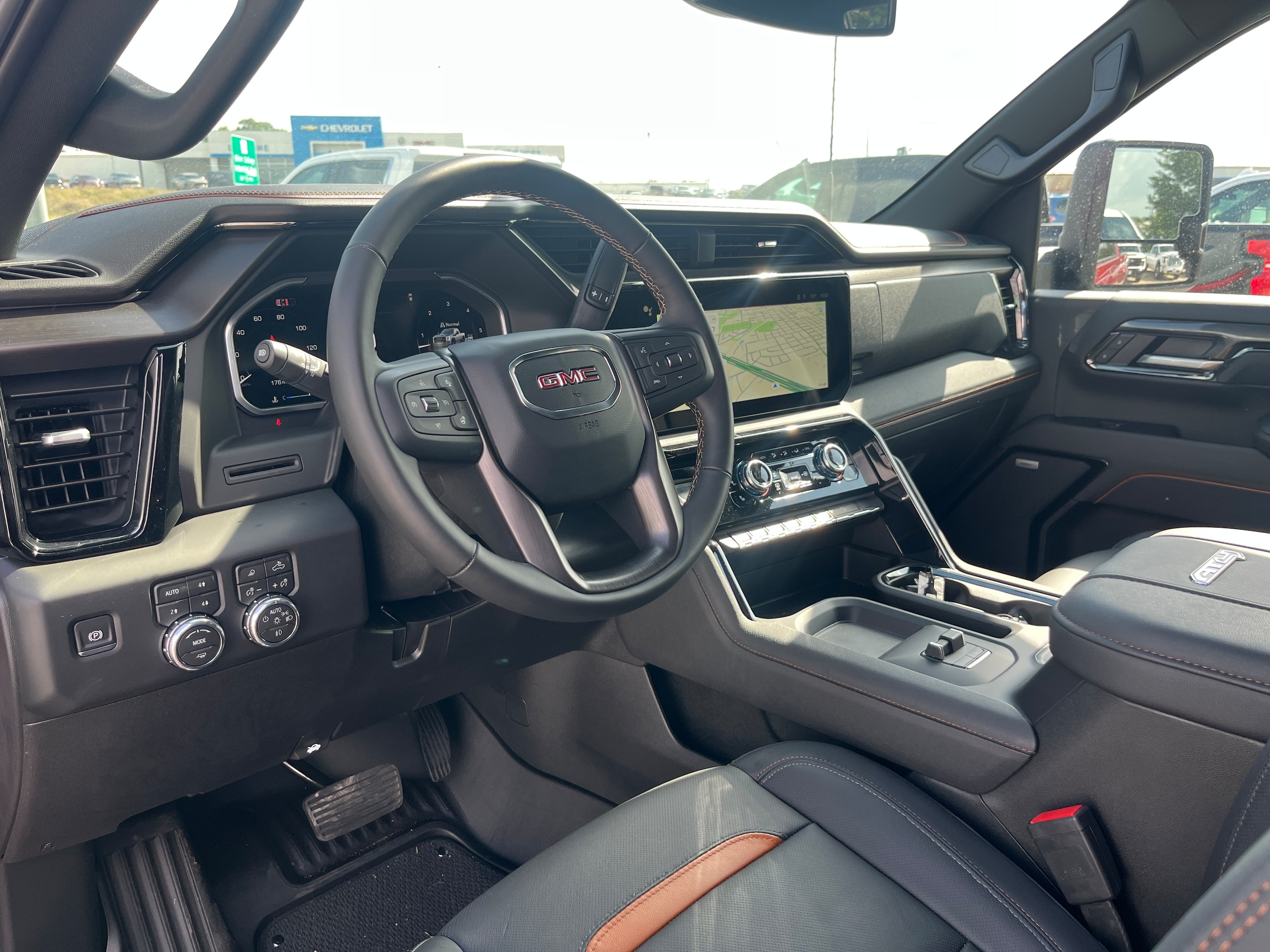 2026 GMC Sierra 2500HD AT4 - Photo 12