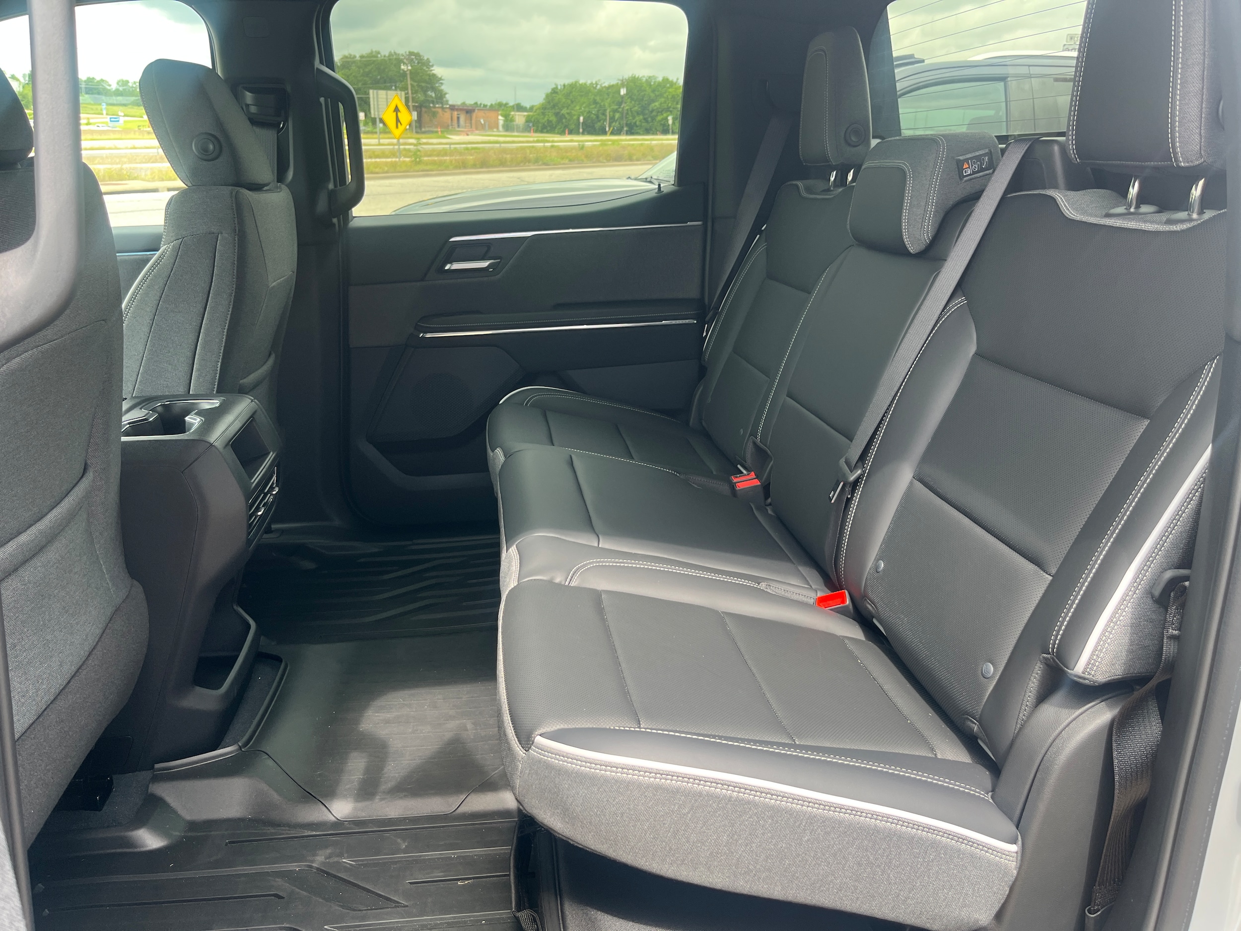 2026 GMC Sierra EV Elevation - Photo 12