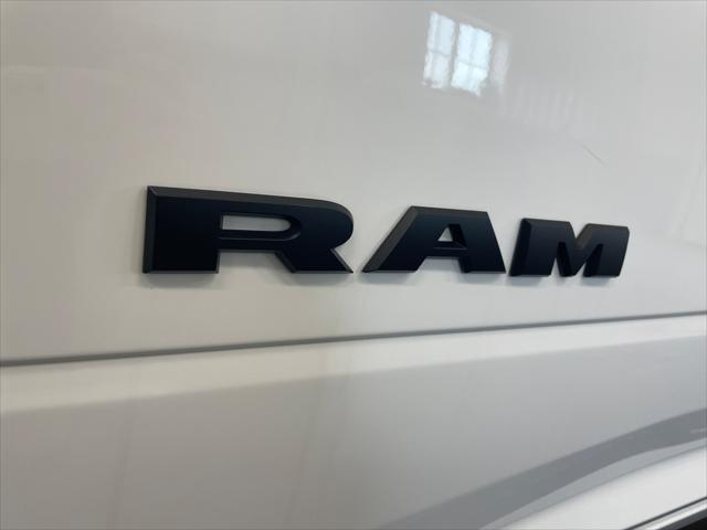 2024 Ram 2500 Laramie photo 3