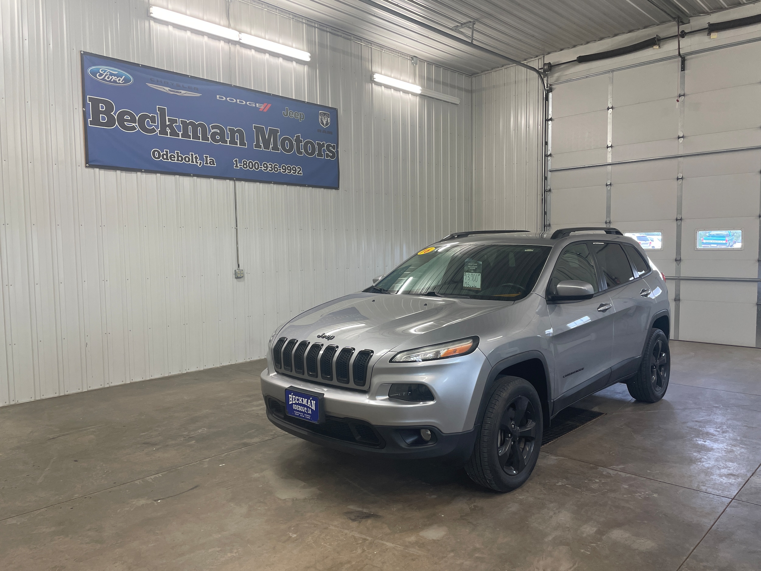 2016 Jeep Cherokee Altitude