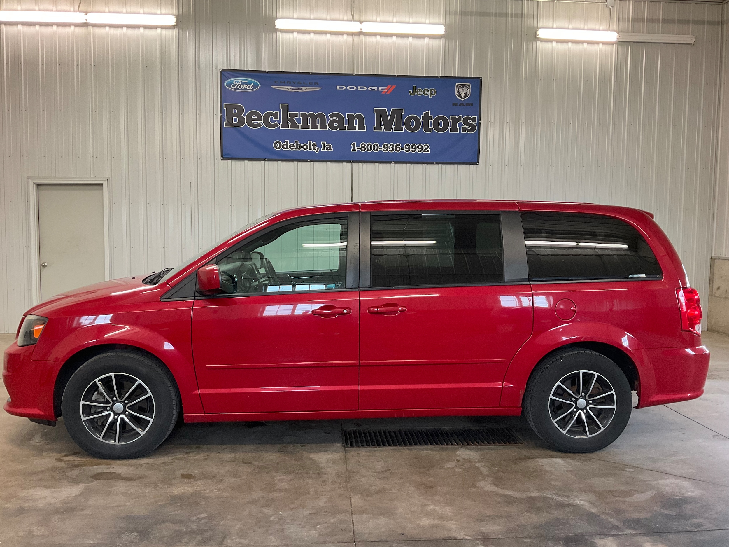 Used 2015 Dodge Grand Caravan SE Plus with VIN 2C4RDGBG3FR710278 for sale in Odebolt, IA