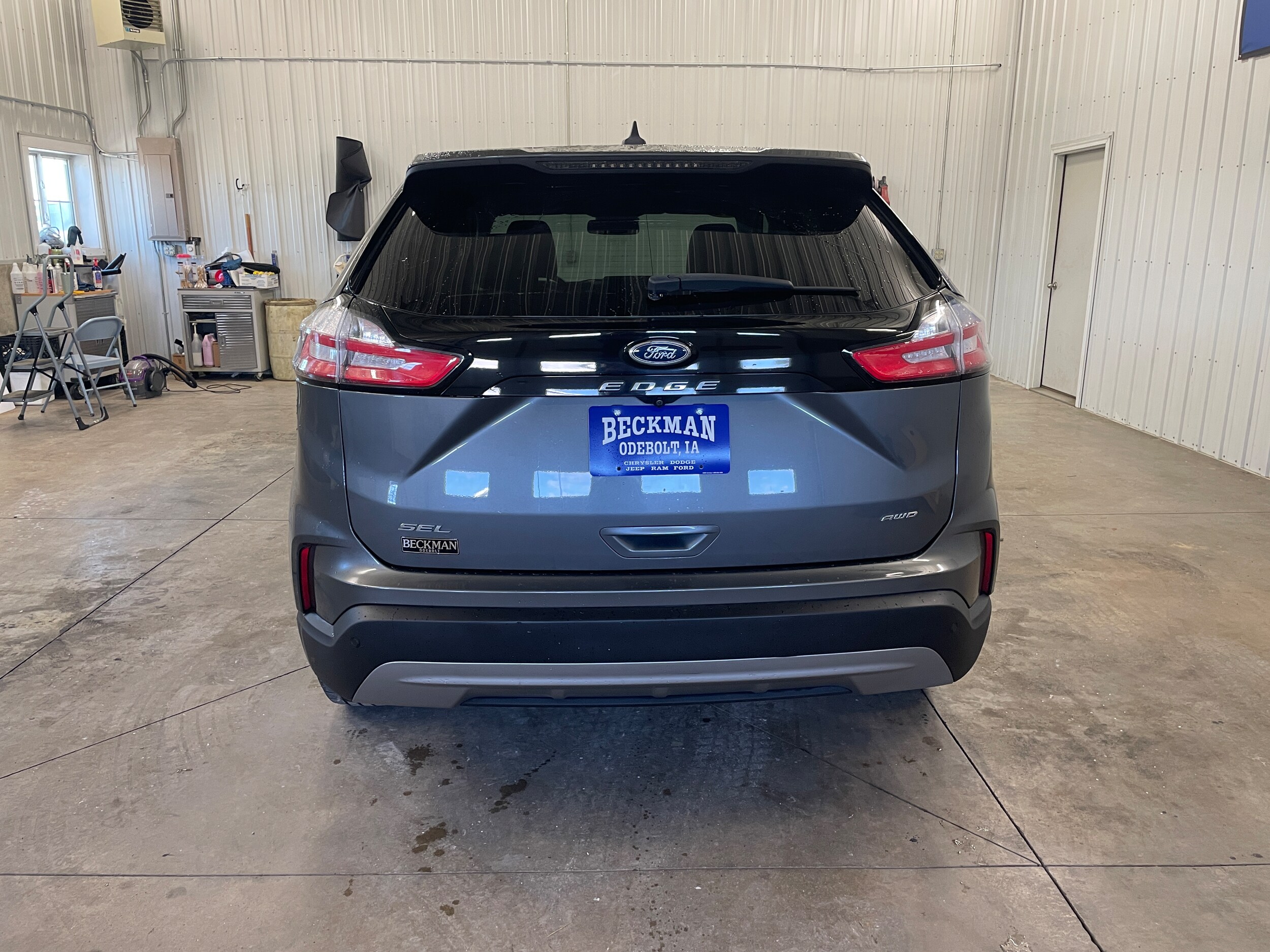 2022 Ford Edge SEL photo 4