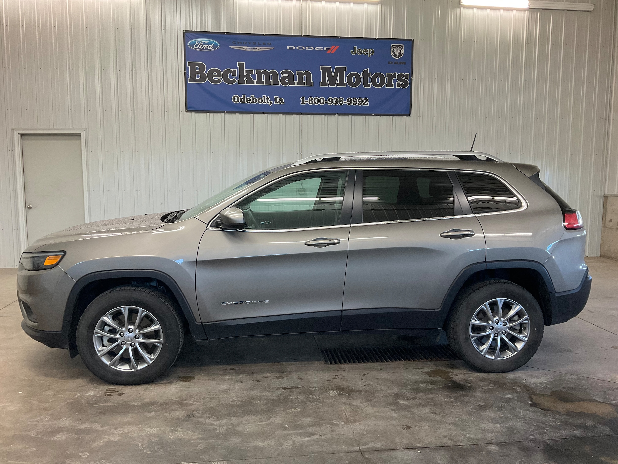 Used 2021 Jeep Cherokee Latitude Lux with VIN 1C4PJMMX6MD236614 for sale in Odebolt, IA