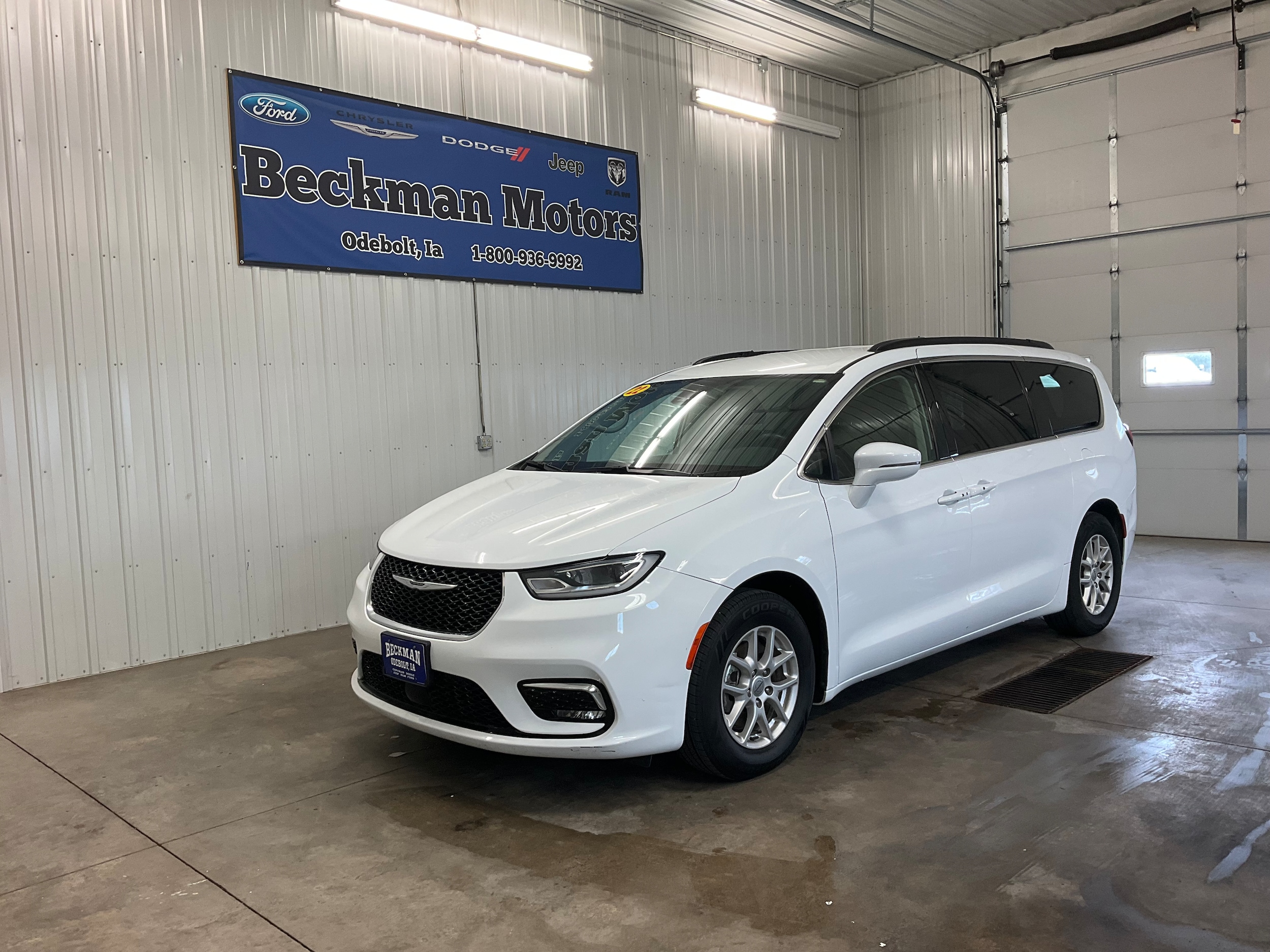 2022 Chrysler Pacifica Touring L