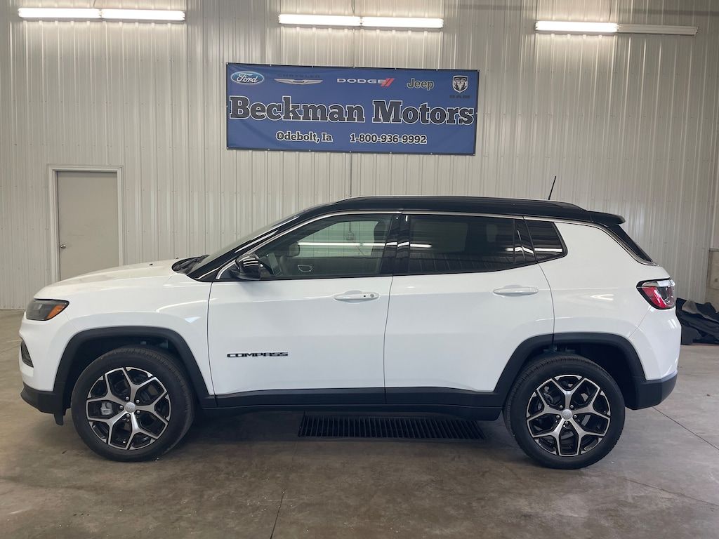 Used 2024 Jeep Compass Limited SUV