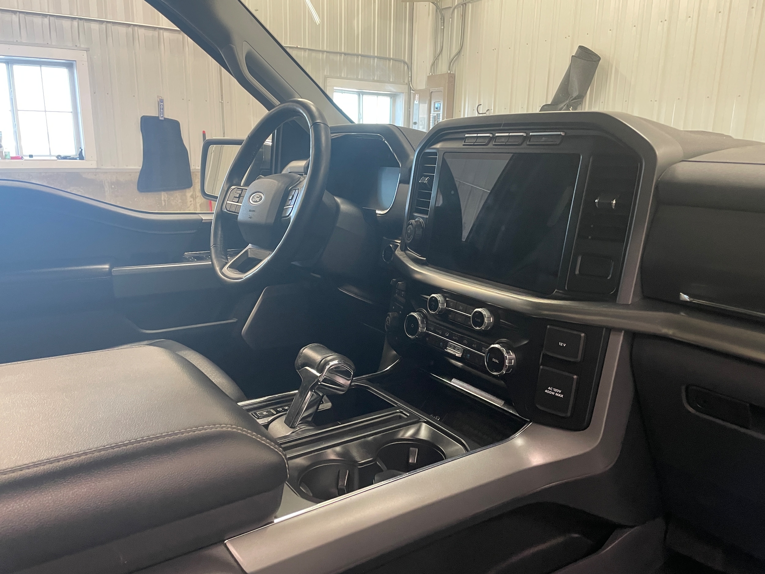 2022 Ford F-150 Lariat - Photo 38