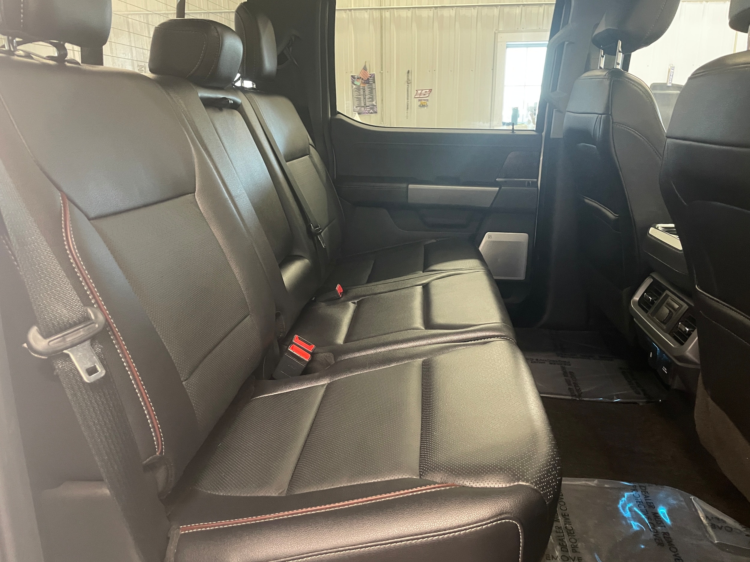 2022 Ford F-150 Lariat - Photo 31