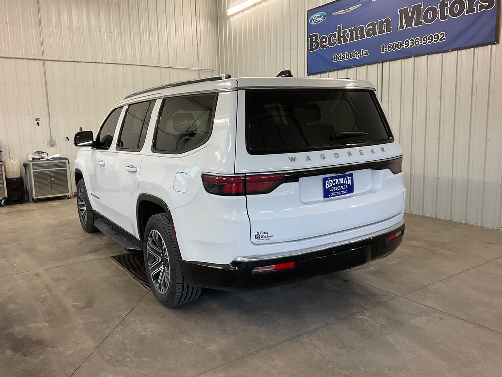 Used 2024 Jeep Wagoneer Series I 4x4 SUV
