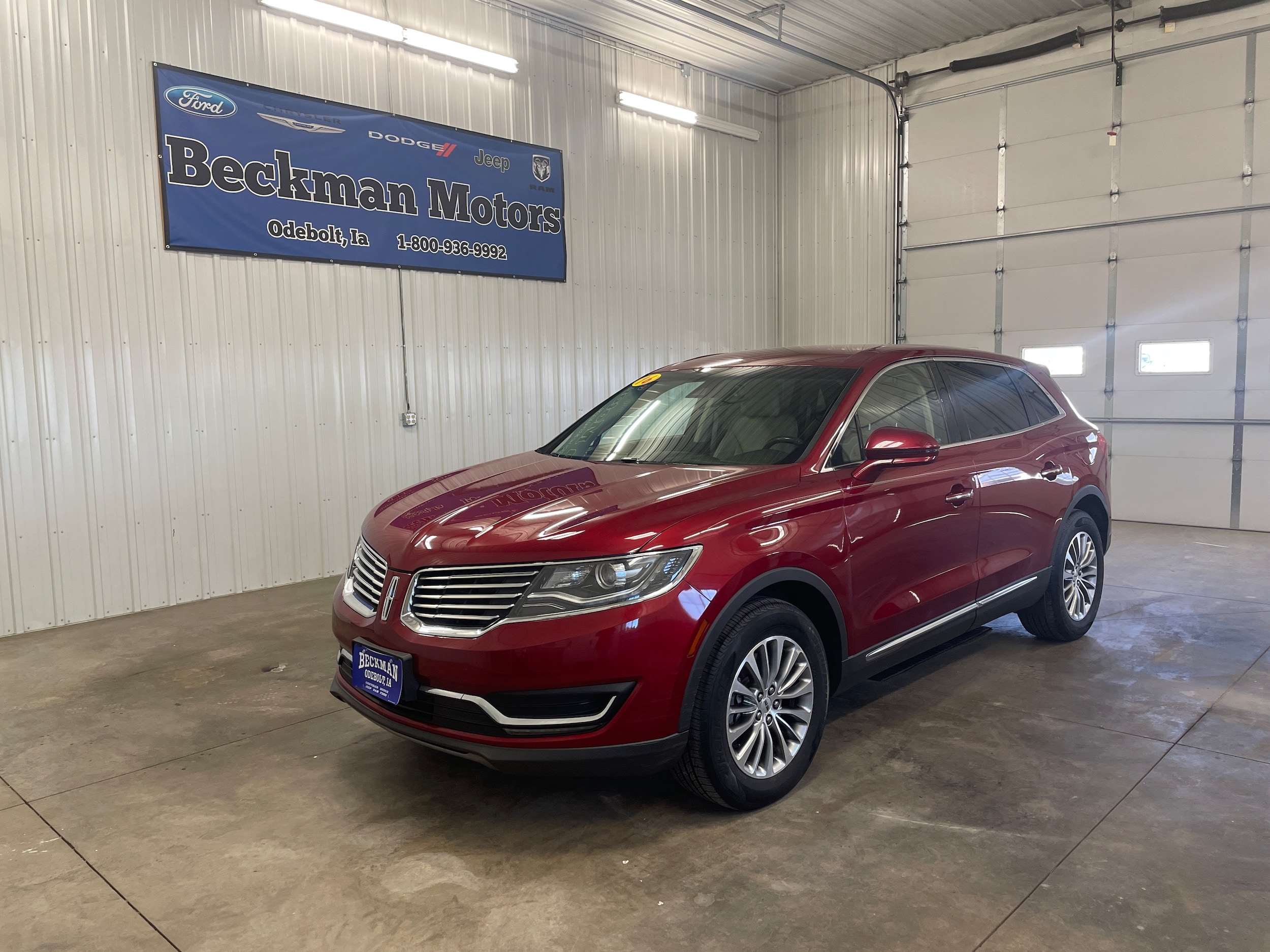 2016 Lincoln MKX Select