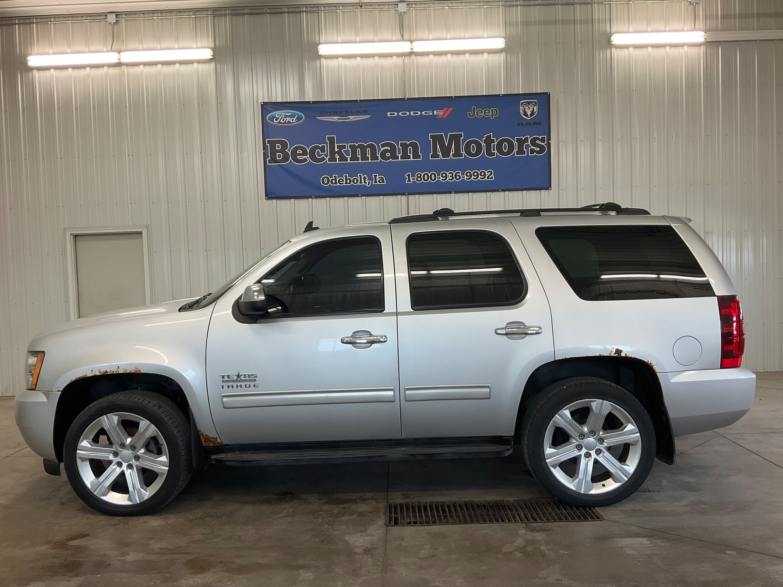Used 2010 Chevrolet Tahoe LS with VIN 1GNUKAE07AR210089 for sale in Odebolt, IA