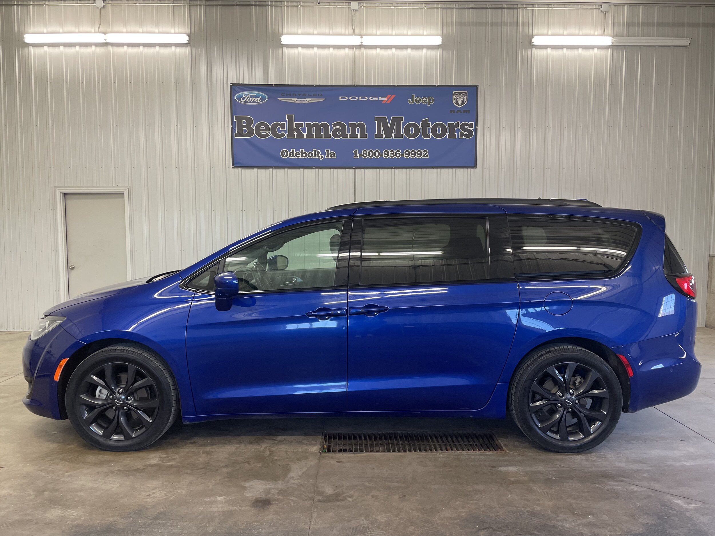 2C4RC1EG5LR147550