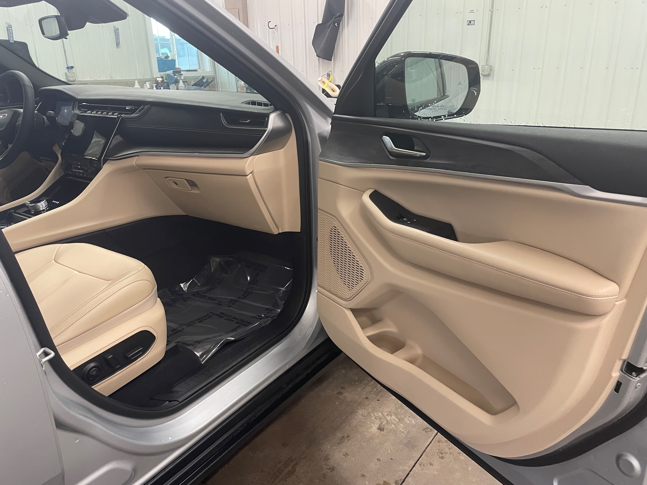 2024 Jeep Grand Cherokee Limited - Photo 35