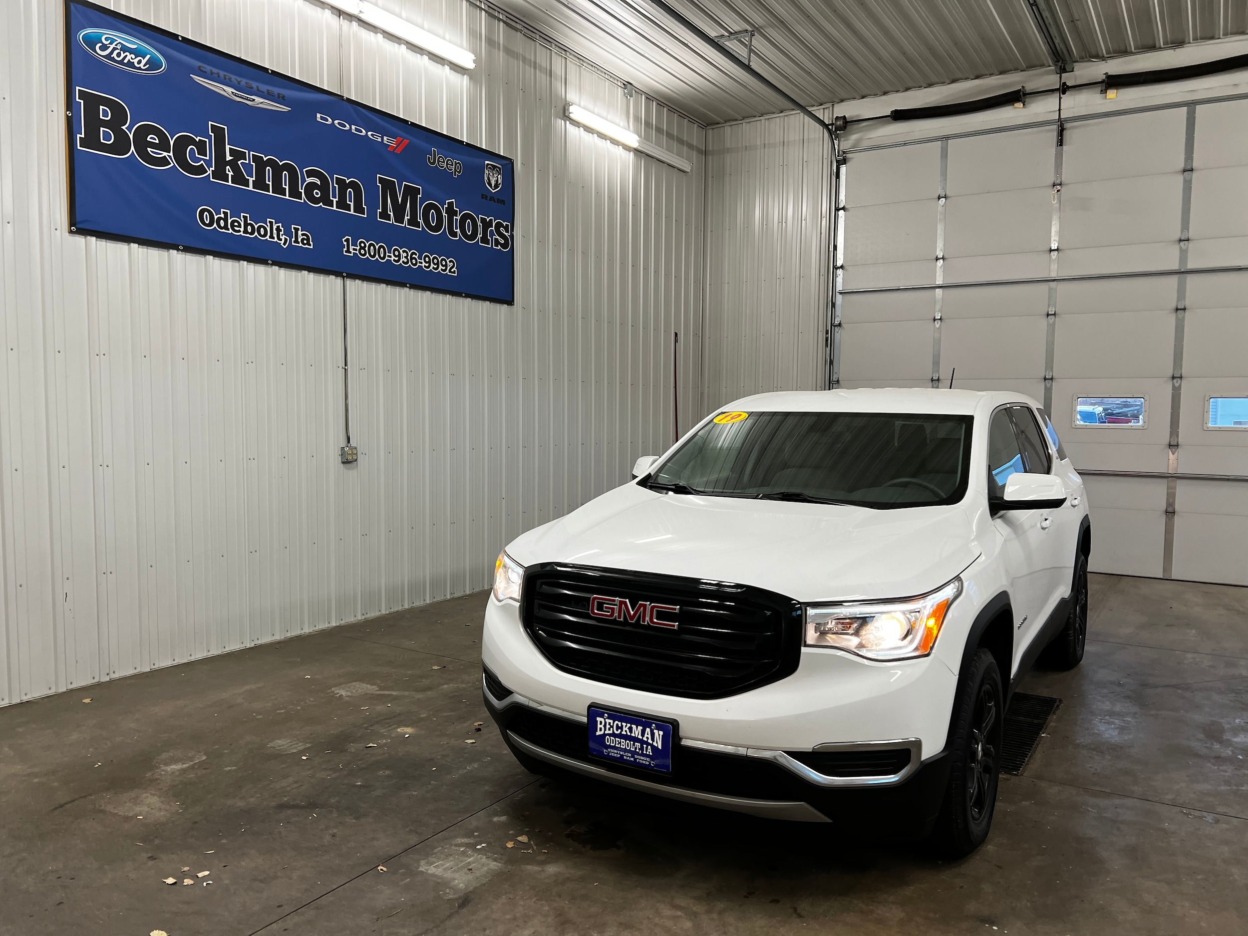 Used 2019 GMC Acadia SLE-1 with VIN 1GKKNRLA7KZ167235 for sale in Odebolt, IA