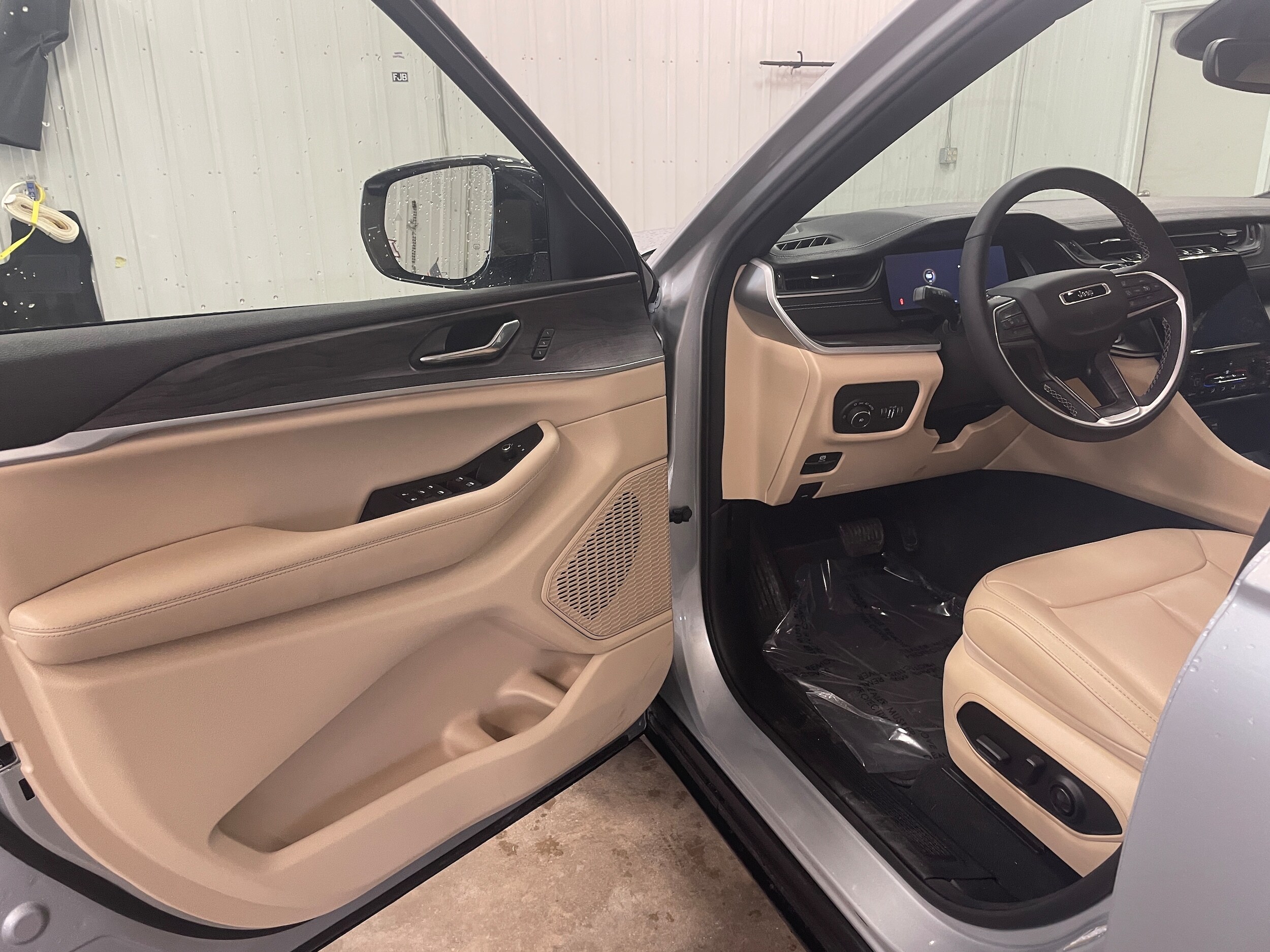 2024 Jeep Grand Cherokee Limited - Photo 9