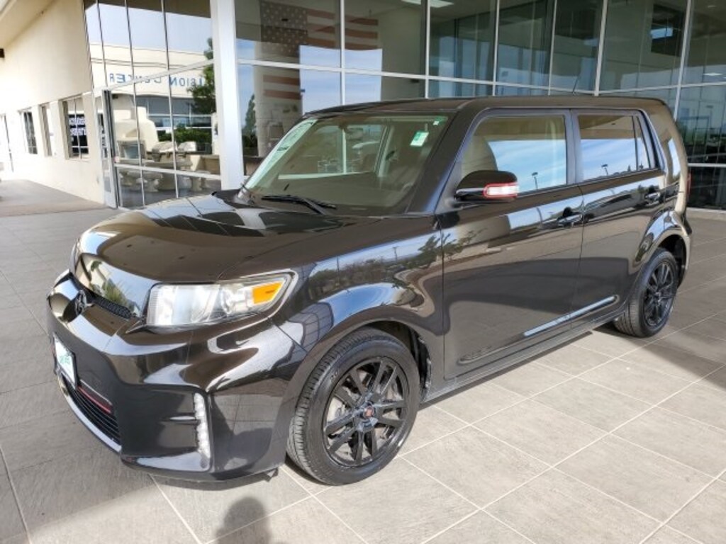 Used 2015 Scion xB Wagon
