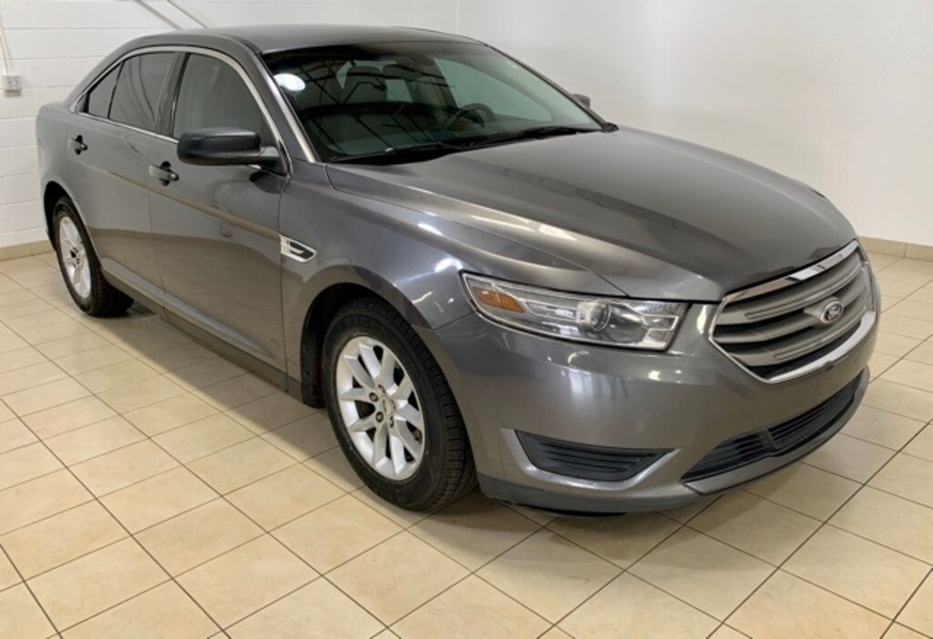 Used 2013 Ford Taurus SE Sedan