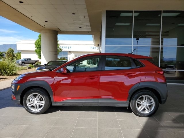 Used 2019 Hyundai Kona SE with VIN KM8K12AA2KU277720 for sale in Cottonwood, AZ