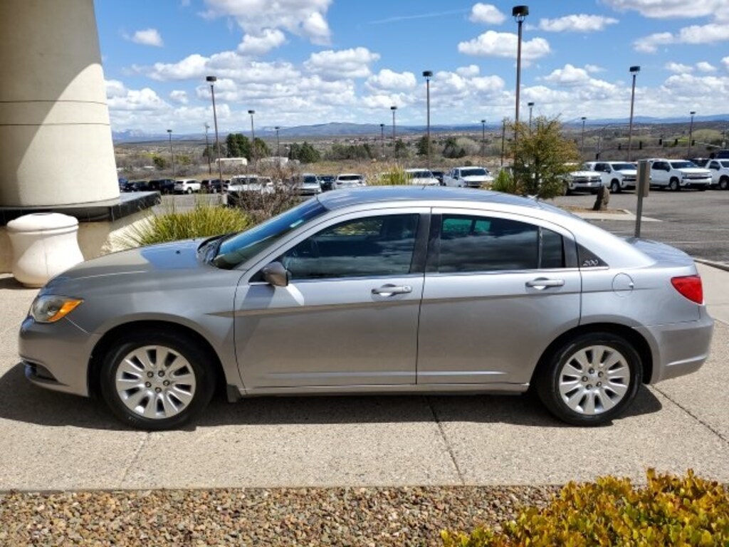 Used 2013 Chrysler 200 LX Sedan
