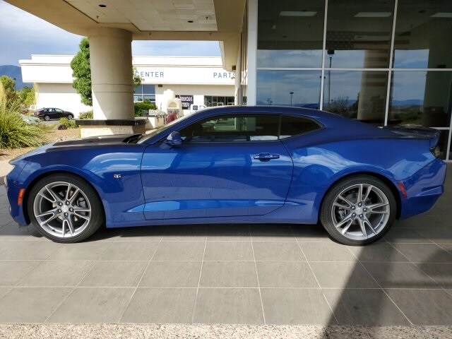 2019 Chevrolet Camaro 1LS 1LT photo 2