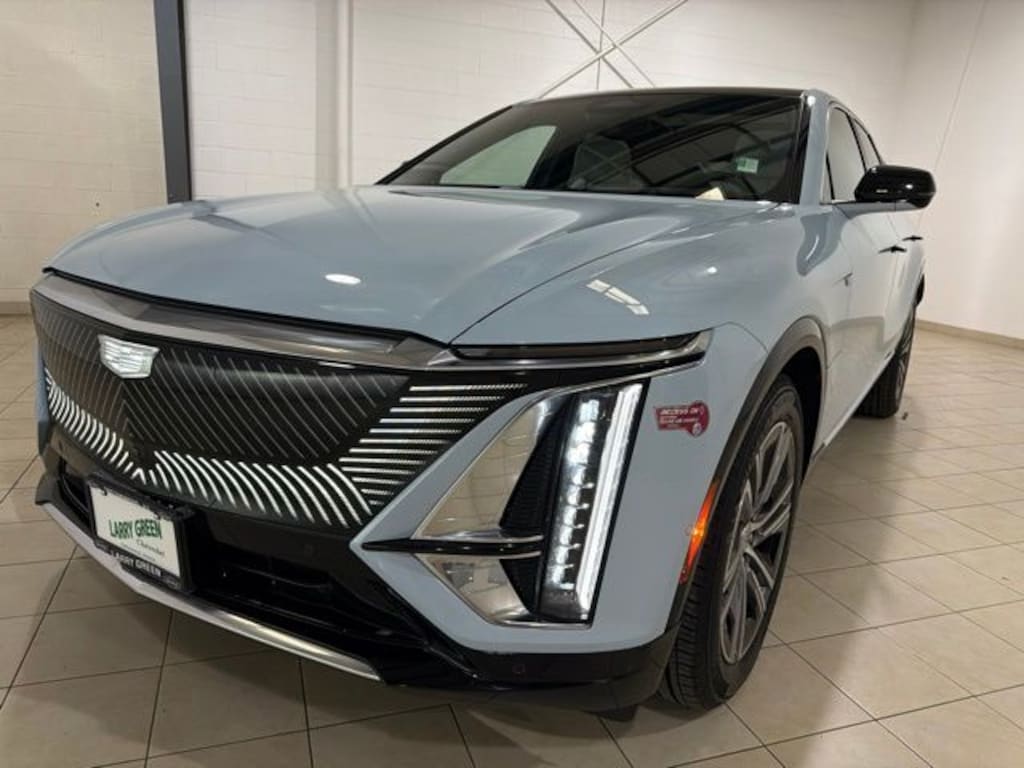 Used 2024 Cadillac Lyriq Luxury SUV