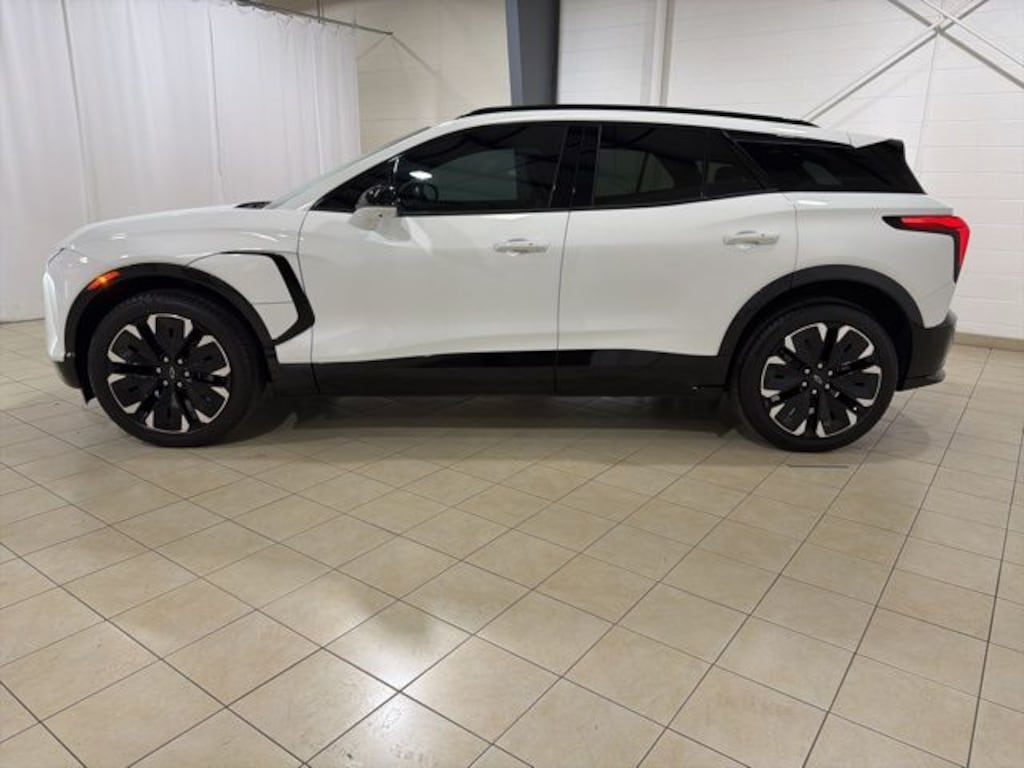 Used 2024 Chevrolet Blazer EV RS SUV