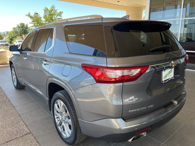 Used 2021 Chevrolet Traverse Premier with VIN 1GNEVKKW0MJ229600 for sale in Cottonwood, AZ