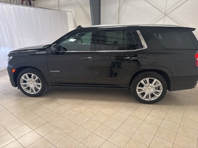 2024 Chevrolet Tahoe High Country photo 2