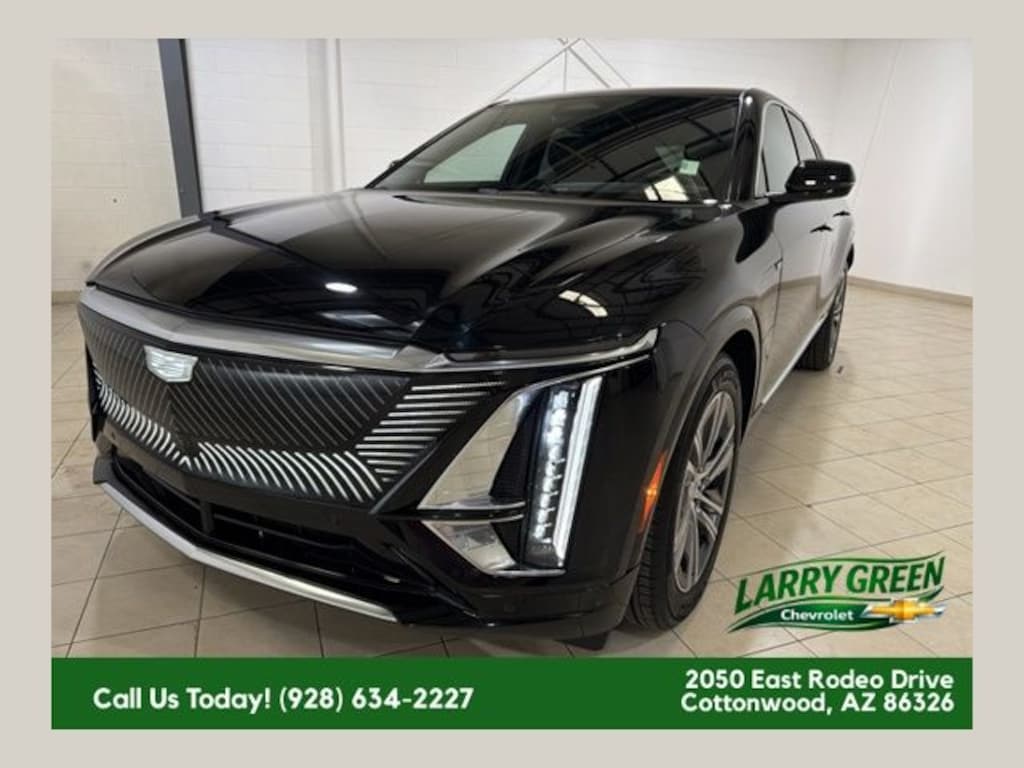 Used 2024 Cadillac Lyriq Luxury SUV