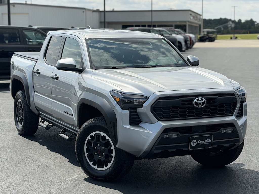Used 2025 Toyota Tacoma TRD Off-Road Truck