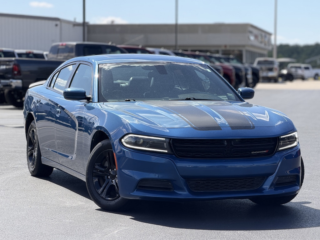 Used 2022 Dodge Charger SXT Sedan