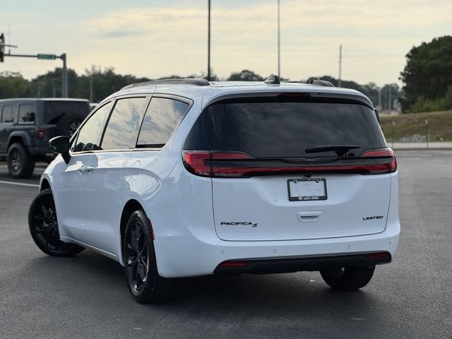 2026 Chrysler Pacifica Select - Photo 6
