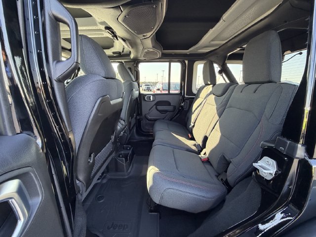 2026 Jeep Wrangler 4-Door Rubicon - Photo 11
