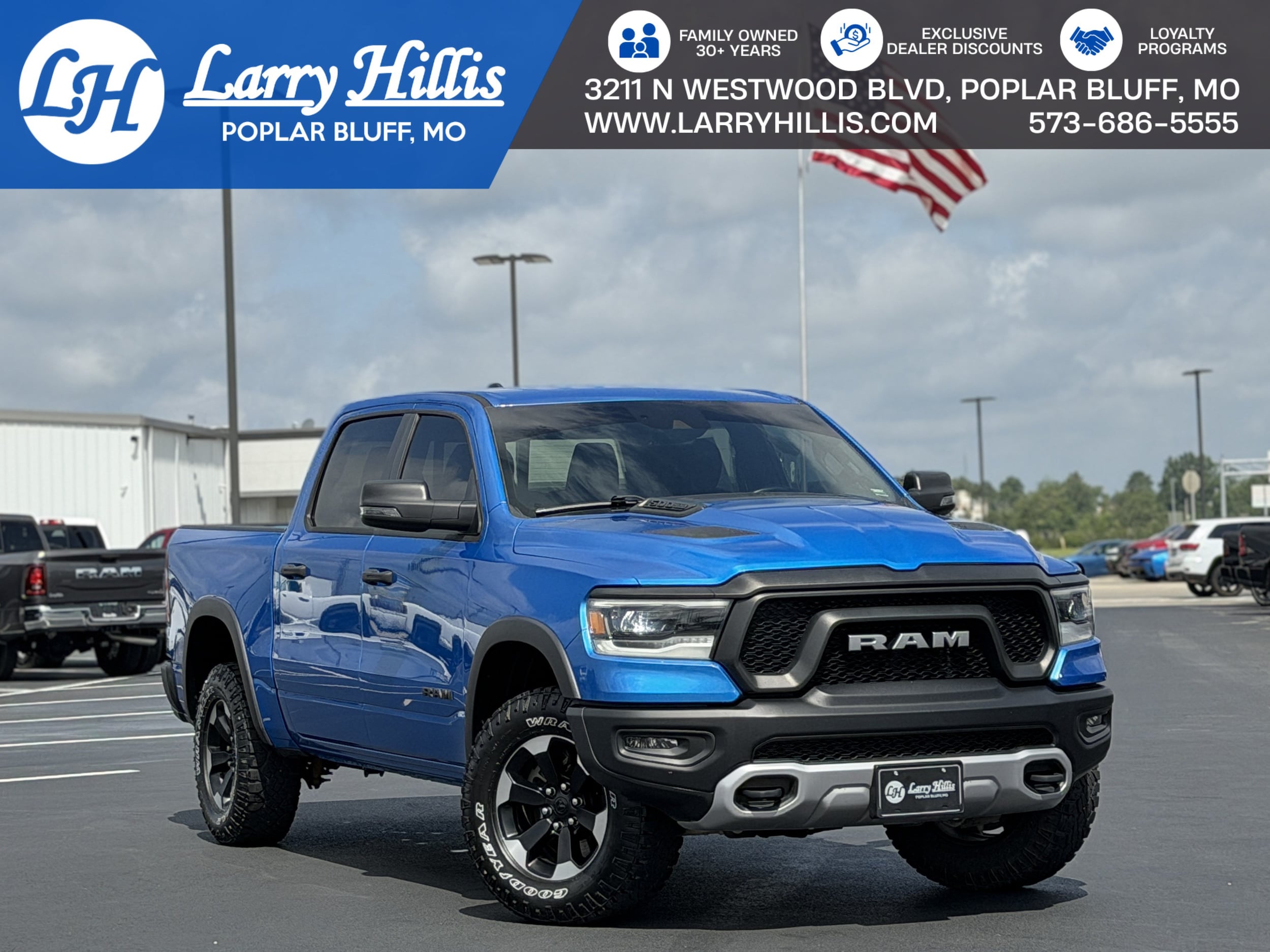 2023 RAM 1500 Rebel 4x4 Crew Cab 5'7's photo