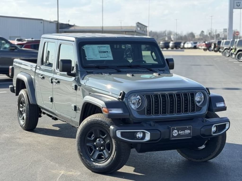 New 2026 Jeep Gladiator SPORT 4X4 Pickup