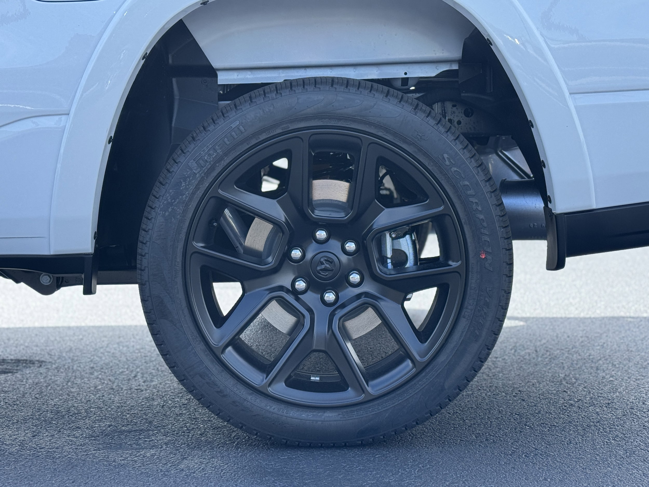 2026 RAM 1500 Laramie - Photo 10