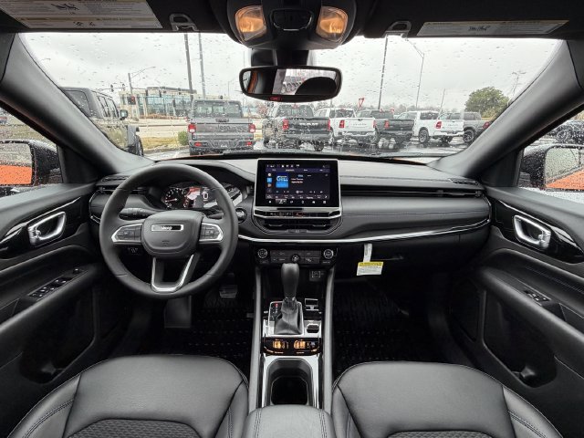 2026 Jeep Compass Latitude Altitude - Photo 12