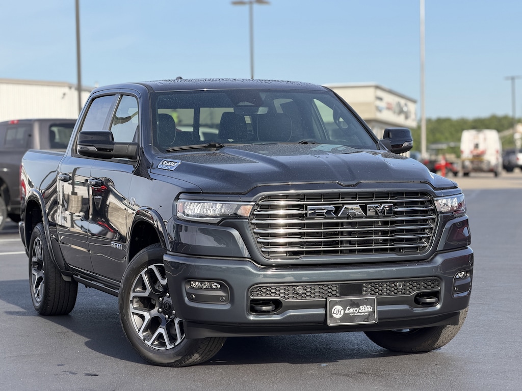 New 2026 Ram 1500 LARAMIE CREW CAB 4X4 5'7 BOX Pickup