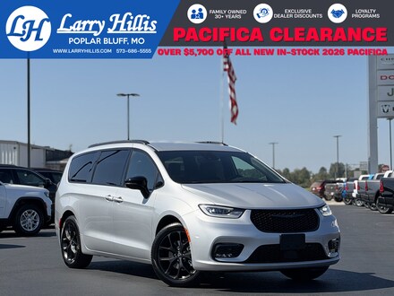 2026 Chrysler Pacifica Select Passenger Van