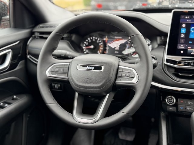 2026 Jeep Compass Latitude Altitude - Photo 14