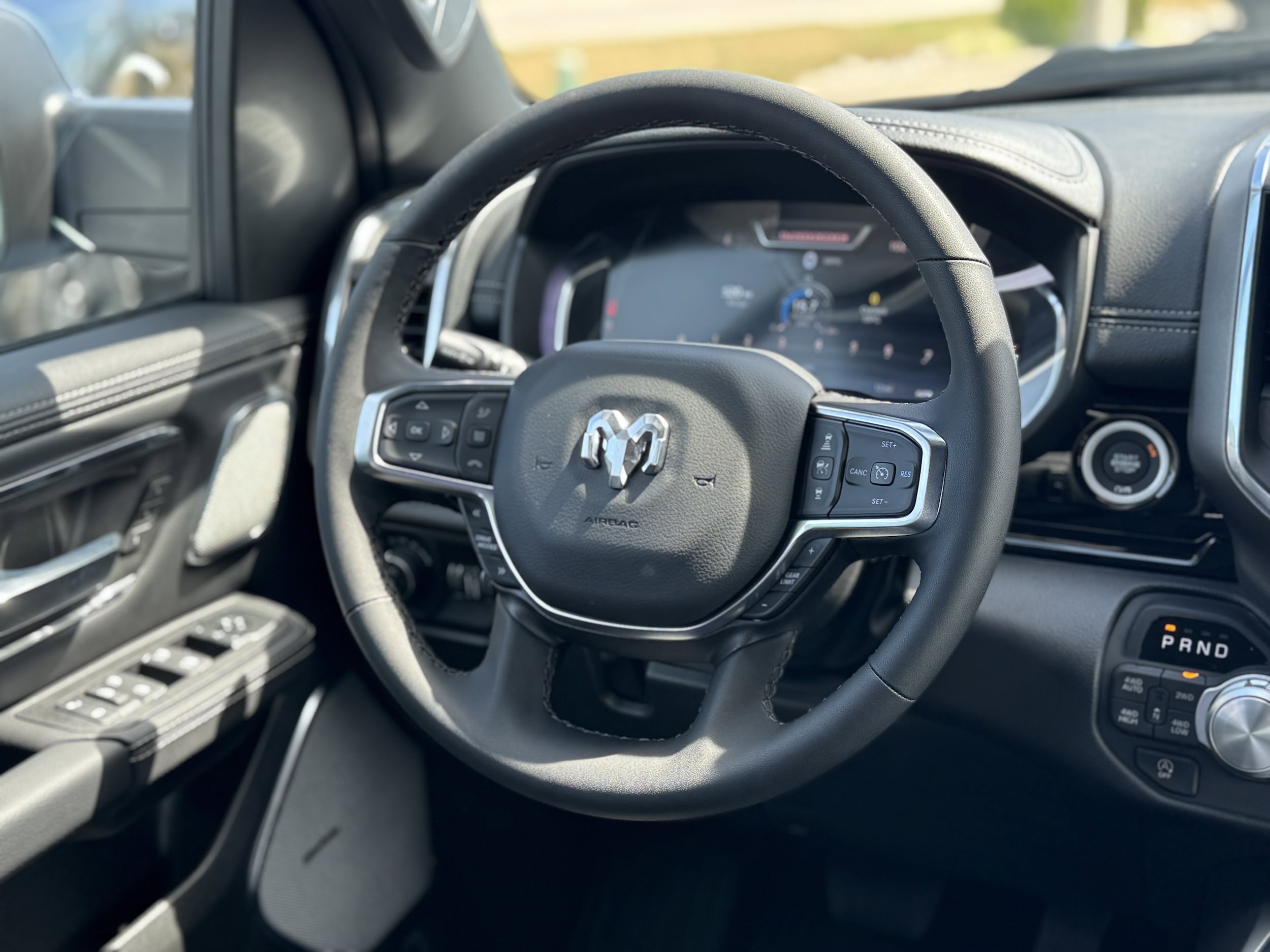 2026 RAM 1500 Laramie - Photo 15