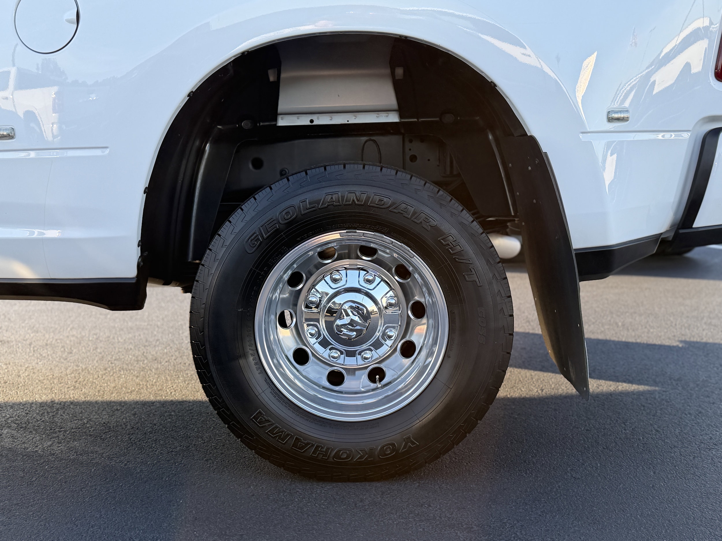 2024 RAM Ram 3500 Pickup Laramie - Photo 7