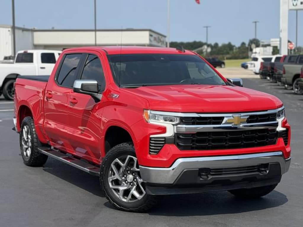 Used 2022 Chevrolet Silverado 1500 LT Truck