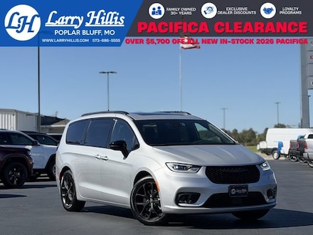 2026 Chrysler Pacifica Select Passenger Van