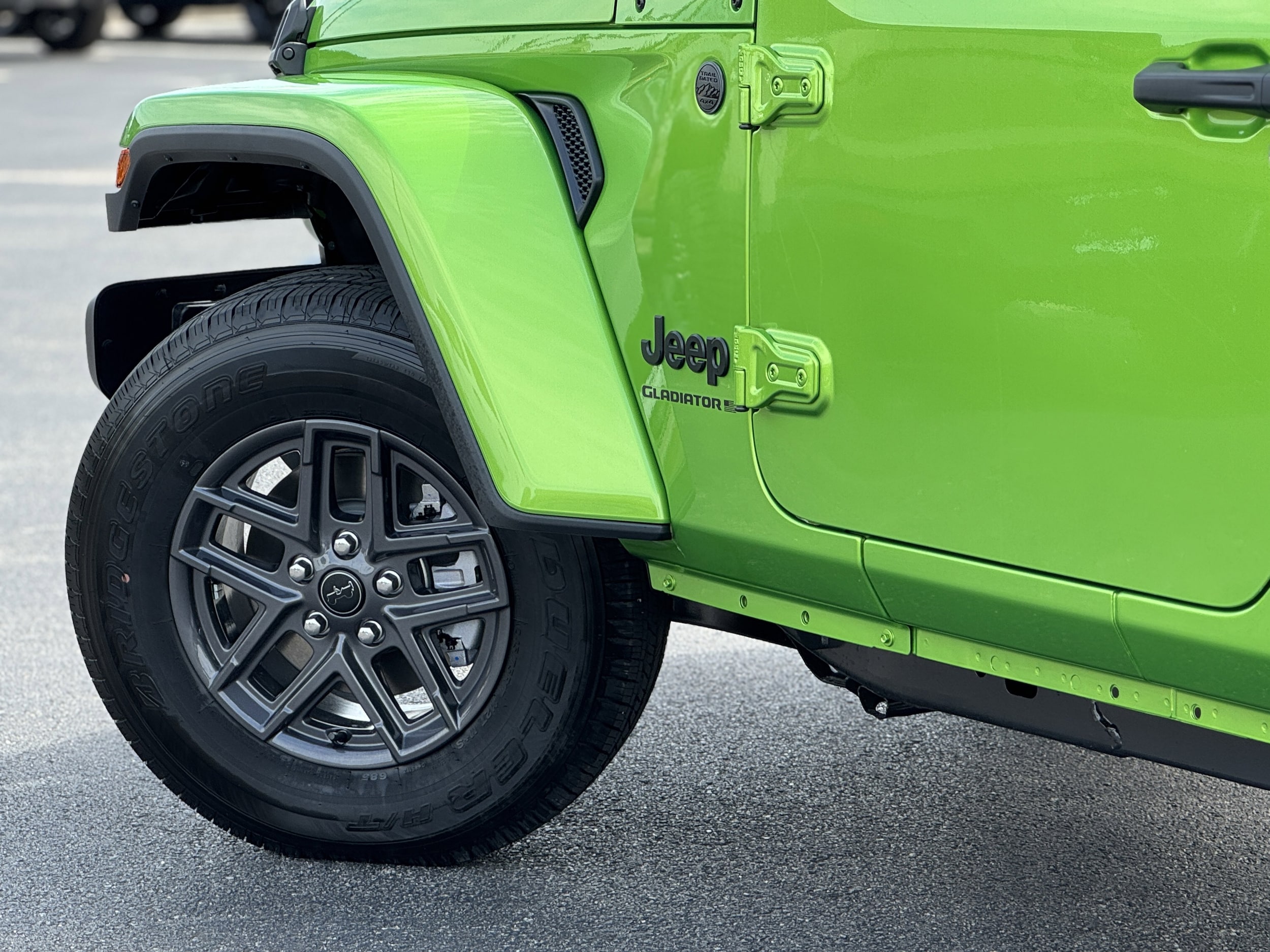 2025 Jeep Gladiator Sport S - Photo 9